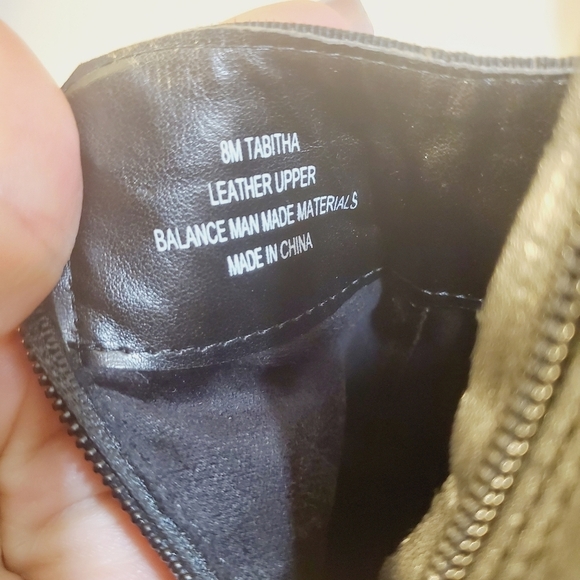 Crown Vintage Tabitha black Leather ankle booties size 8M - Picture 8 of 11